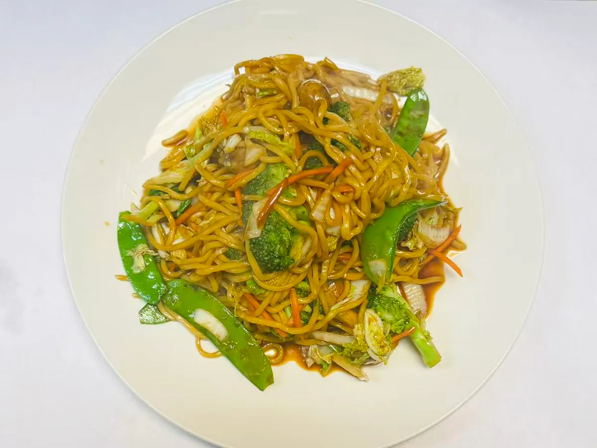 Vegetable Lo Mein at Orient House Express，a Chinese Restaurant in Boca Raton